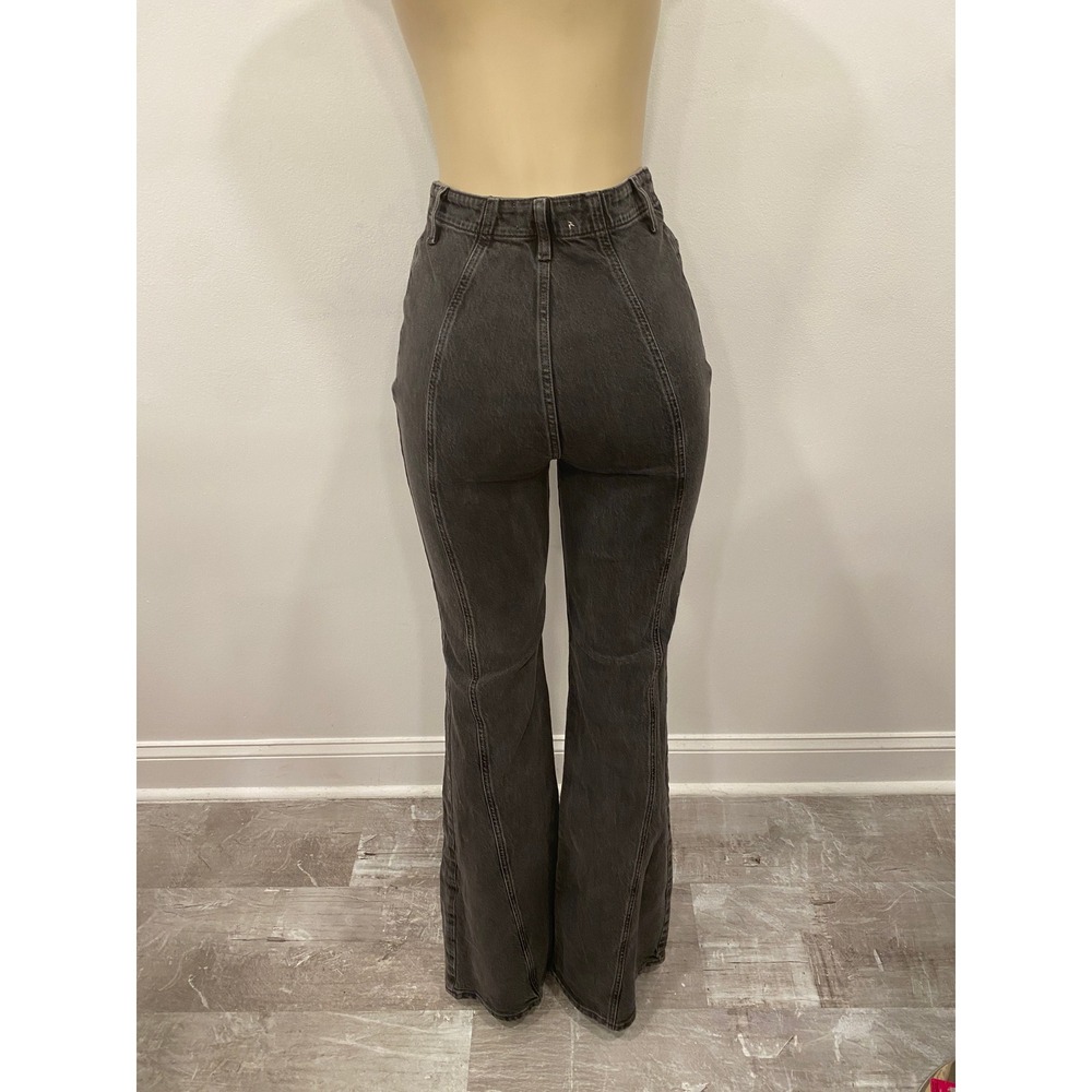 We The Free High Waisted Jeans Wide Leg Bell Bottom Womens Size 28 Faded Black - Picture 4 of 16